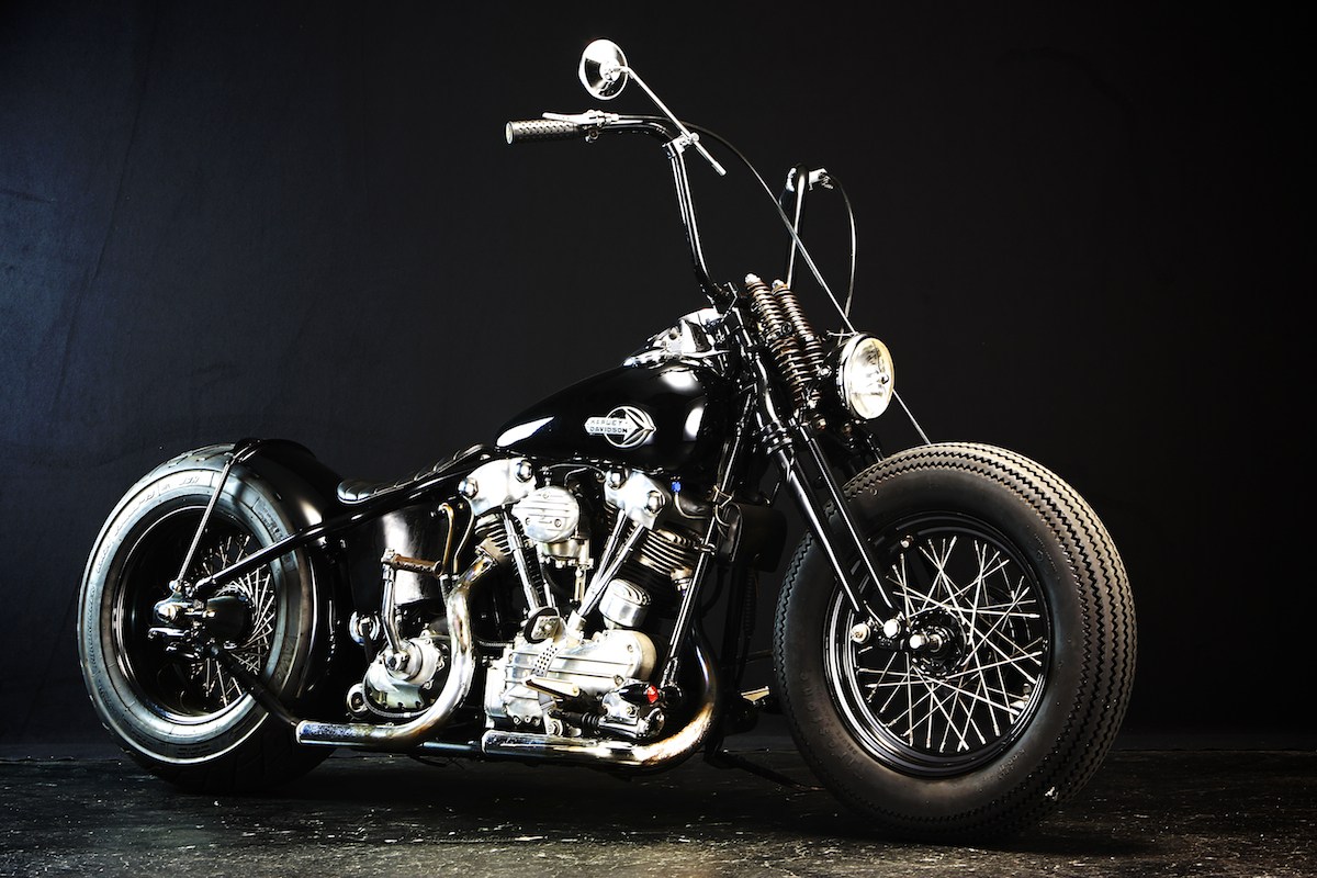 This custom…:WITH AN OLD STYLE H-D… YES, WE BELIEVE IT… 1