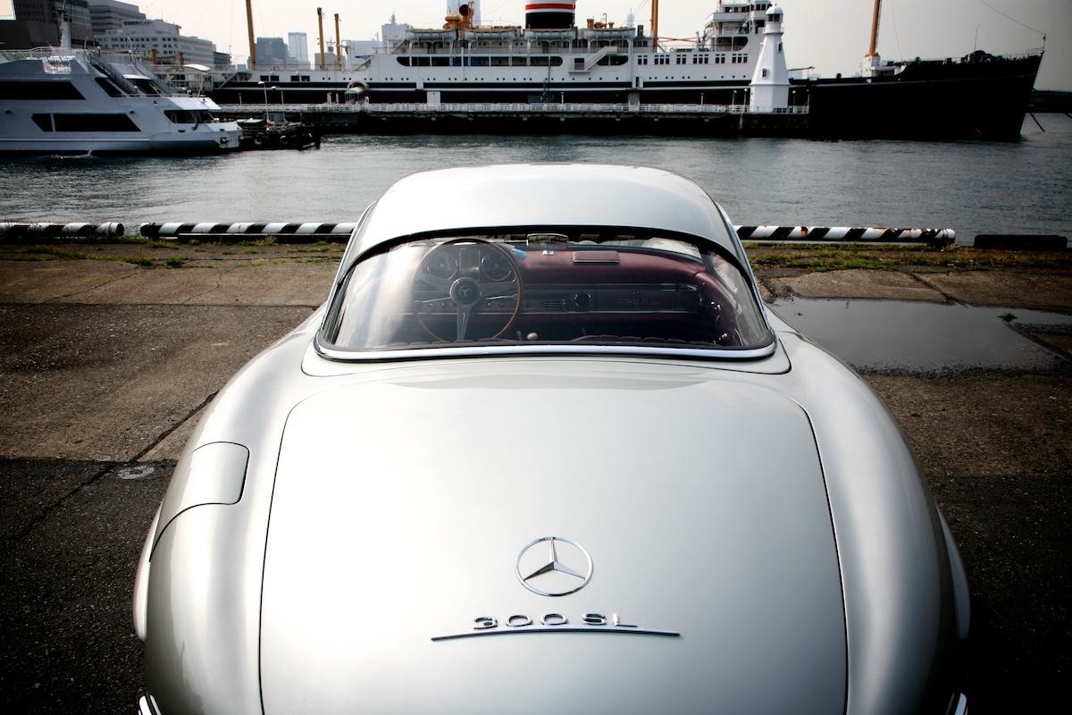 横浜 : 山下埠頭にて撮影:1957 MERCEDES-BENZ 300SL ROADSTER 5