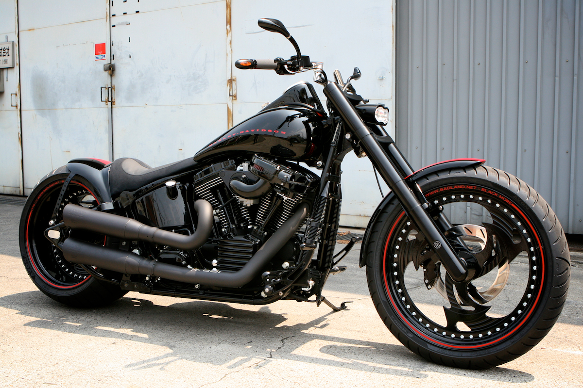 2005 TwinCam Softail 300 Wide Tire Custom:BLACK MORE SPECIAL 2