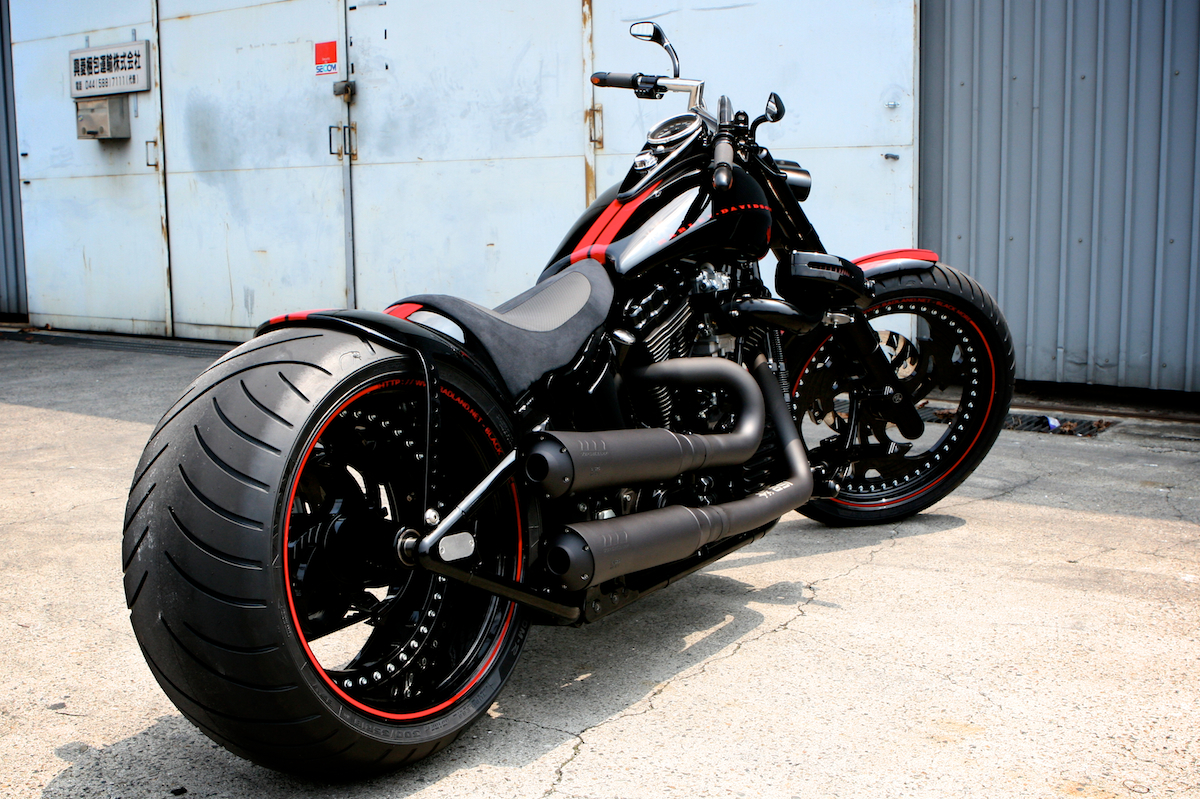 2005 TwinCam Softail 300 Wide Tire Custom:BLACK MORE SPECIAL 6