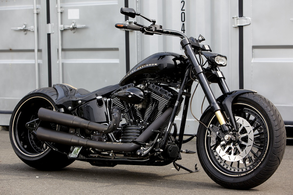 BLACK MASS:[ FOR SALE!! ] : 2006 FXSTB 330 ワイドタイヤ・カスタム 1